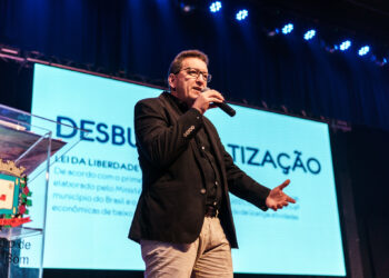 Prefeito Luciano Orsi participa de evento sobre a reforma tributária
