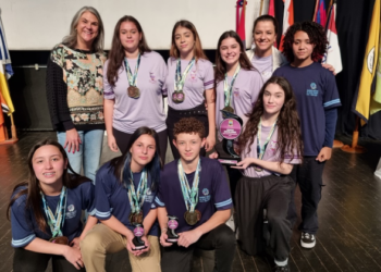 Sapiranga: alunos destaques dos Jogos Escolares são premiados