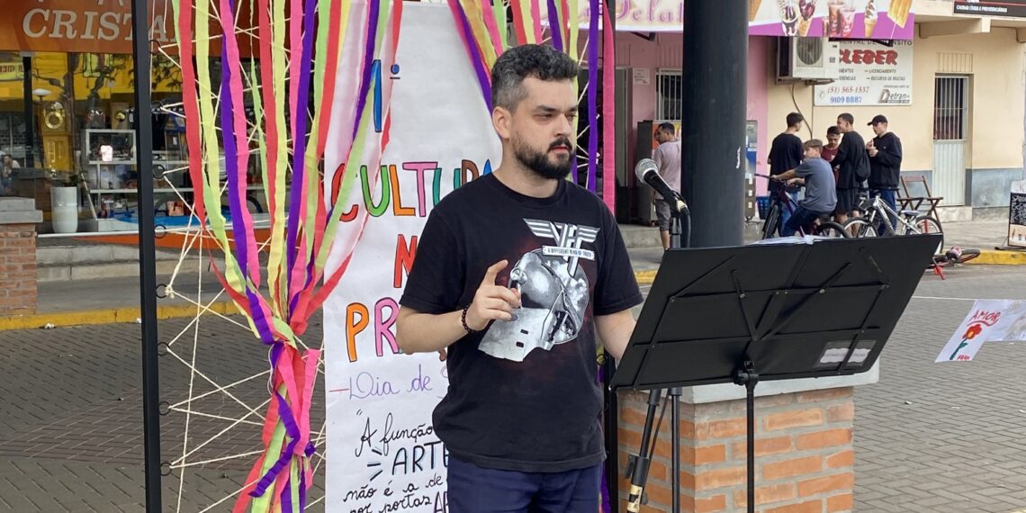 Nova Hartz: domingo foi dia de Cultura na Praça