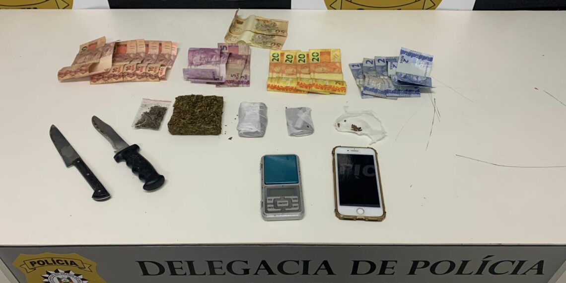 Jovem é preso por tráfico de drogas em Sapiranga
