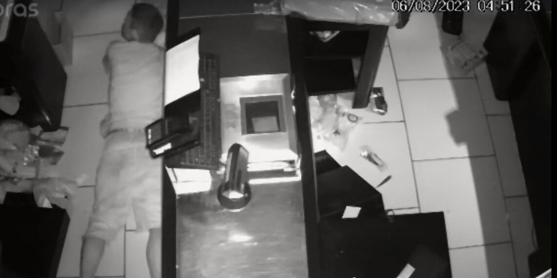 Polícia tenta frear arrombamentos no comércio de Campo Bom