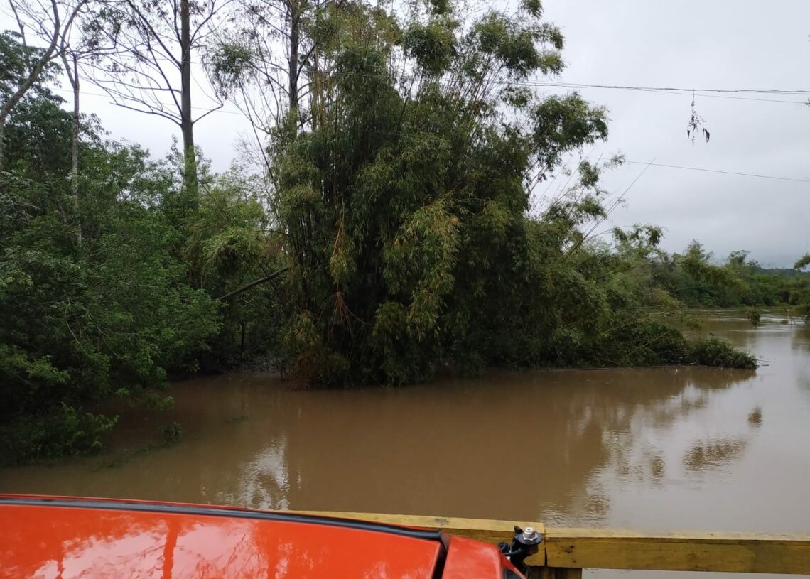 Zona rural da Sapiranga já sofre com cheia do rio (Foto: Divulgação)