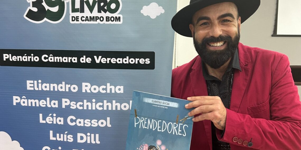 39ª Feira do Livro de Campo Bom iniciou com horas do conto e visitação das ecolas municipais