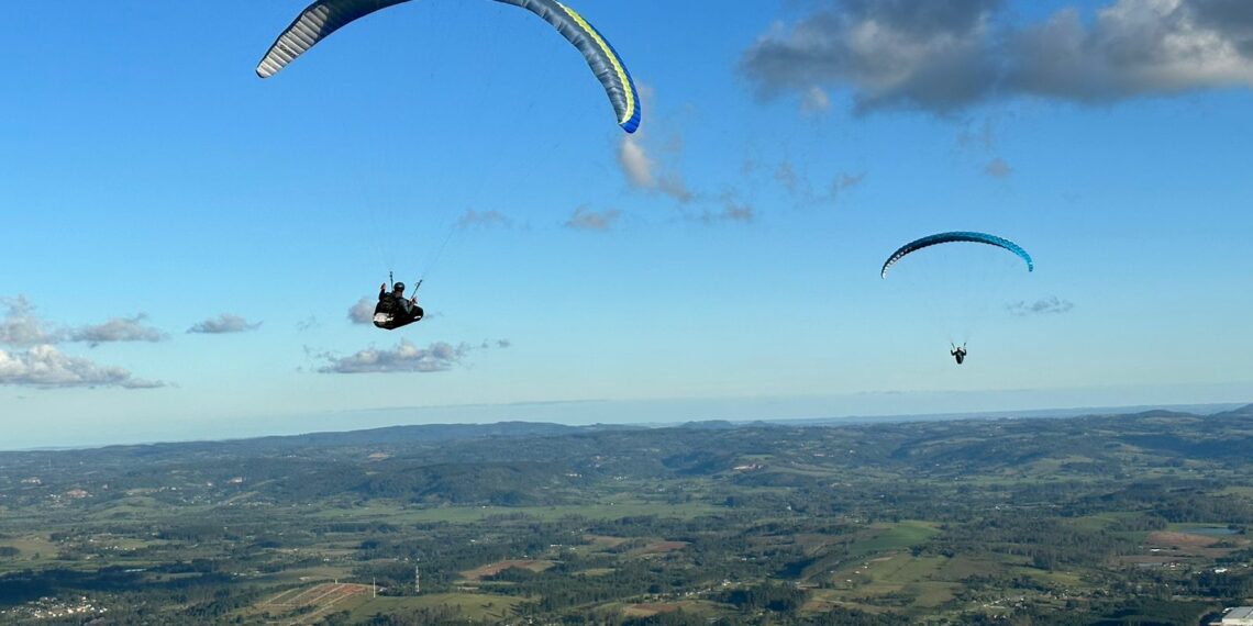 Infraestrutura de Sapiranga recebe elogios e reconhecimentos de pilotos de parapente dos EUA