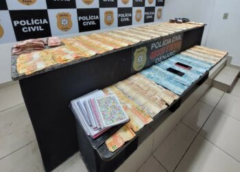 Polícia Civil apreende mais de R$ 60 mil e prende homem por associação ao tráfico em Araricá