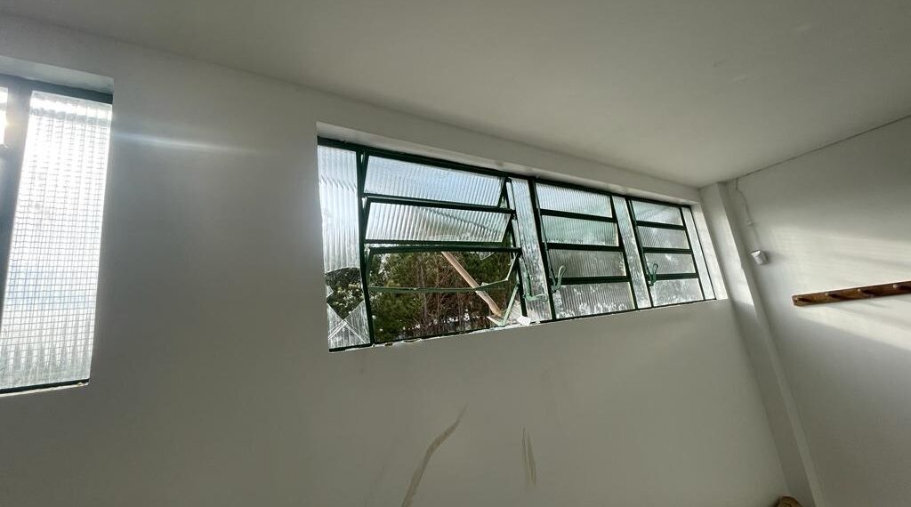 Ladrões invadem obra e furtam materiais no Complexo Esportivo
