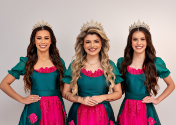 Corte da 38ª Festa das Rosas de Sapiranga divulga seus trajes oficiais