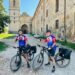 De bike, aposentado e dentista concluem Caminho de Santiago de Compostela