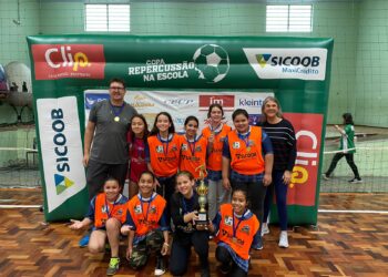 Campeões da Copa Repercussão na Escola Clip/Sicoob MaxiCrédito em Sapiranga