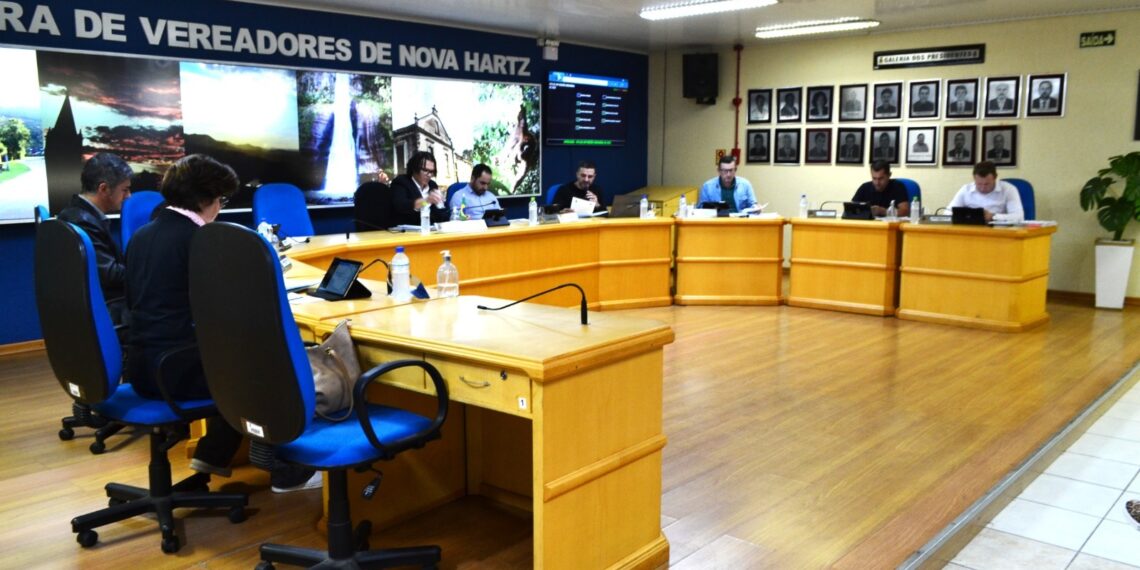Nova Hartz trata de aborto e transporte público gratuito em sessão ordinária