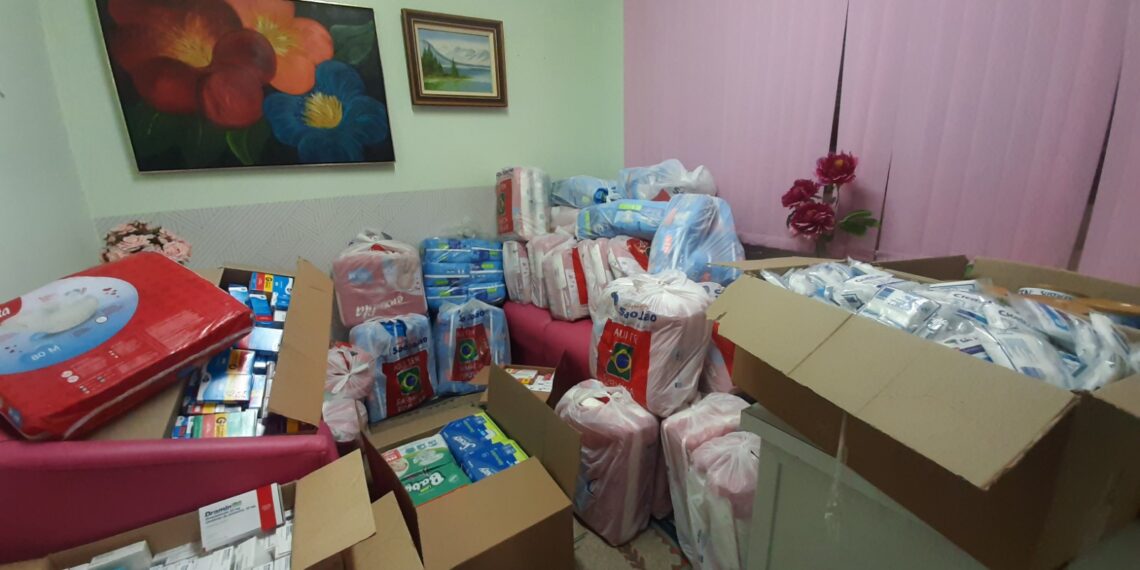 Mared Têxtil realiza doação de fraldas e medicamentos para a Liga Feminina de Sapiranga