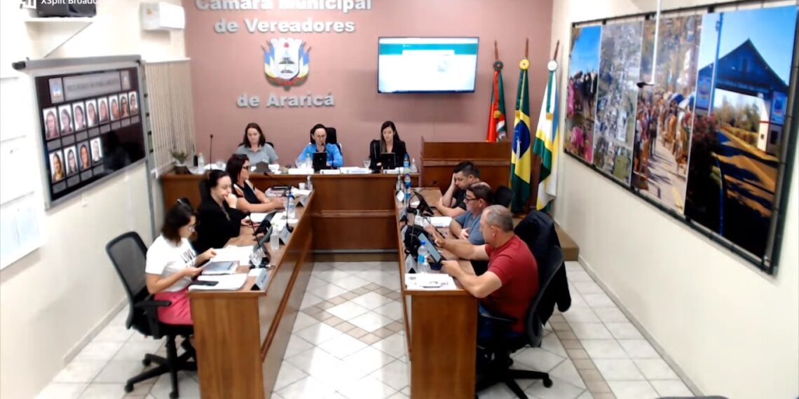 Pavimentação milionária em Araricá; tema de sessão envolve quatro bairros