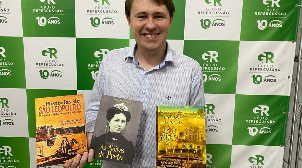 Felipe Kuhn Braun lança três livros apenas durante o mês de novembro