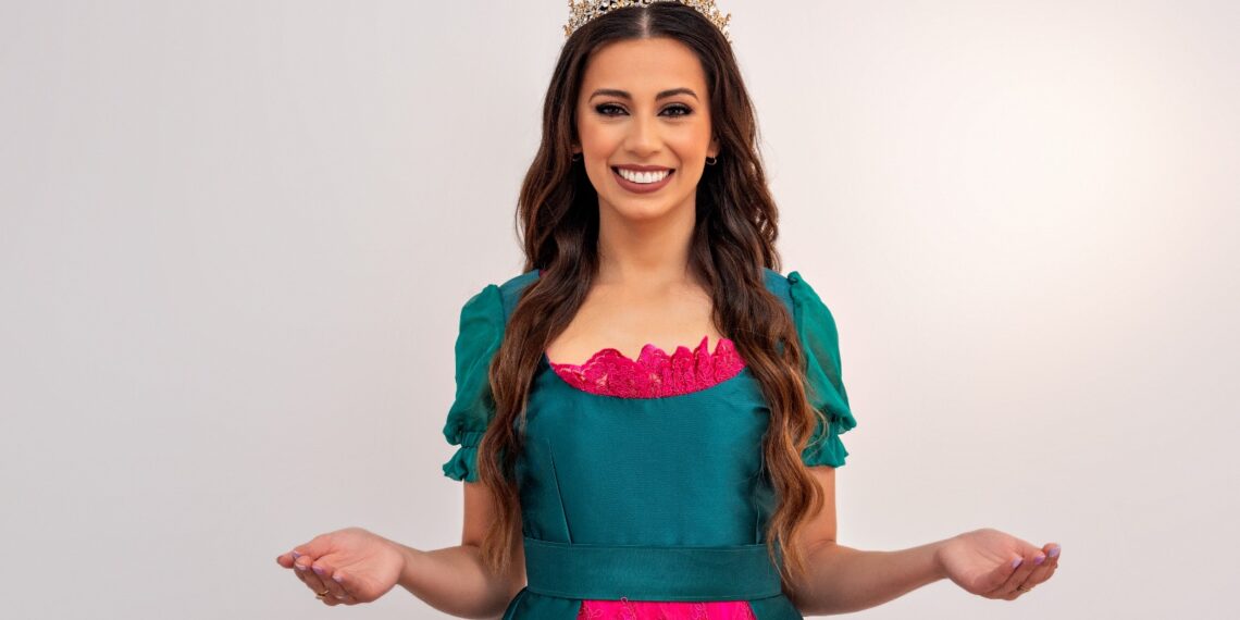 Conheça Amanda Somavilla, princesa da 38ª Festa das Rosas