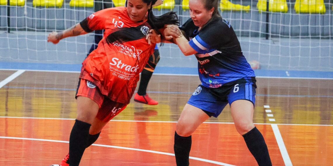 Sportcenter e Bilas vão decidir o futsal feminino de Campo Bom
