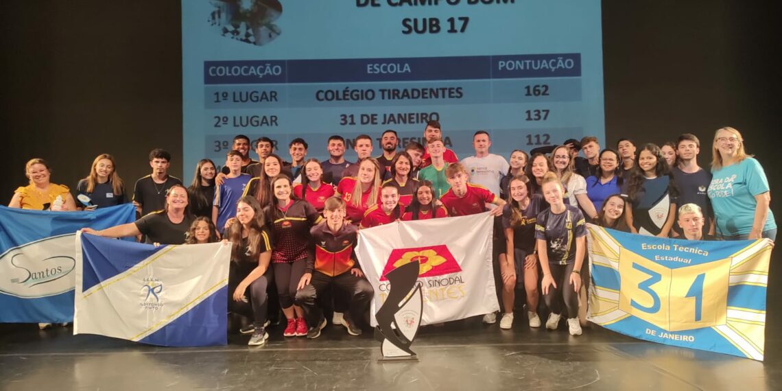 Melhores da 37ª Olimpíada Estudantil de Campo Bom recebem premiação