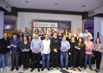 Associados aniversariantes e imprensa recebem homenagem em Novo Hamburgo