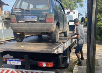 Homem é preso com veículo roubado em Campo Bom