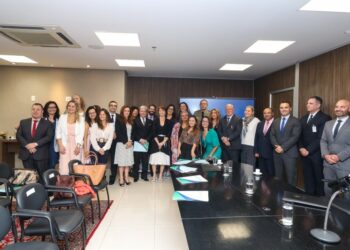 Acordo para combater violência de gênero e de raça é firmado por diferentes instituições