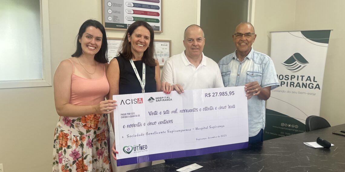 ACISA repassa cerca de R$ 28 mil arrecadados em caminhada de auxílio a UTI Neonatal do Hospital Sapiranga