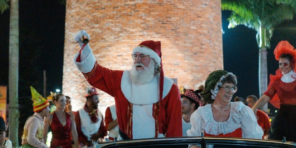 Papai Noel chega no Largo Irmãos Vetter em Campo Bom nesta sexta-feira