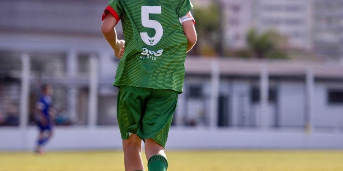 “Quem não sonhou em ser um jogador de futebol?”