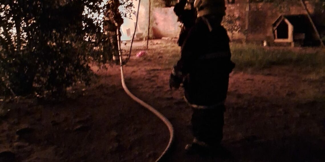 Incêndio atinge residência na RS-239, em Araricá