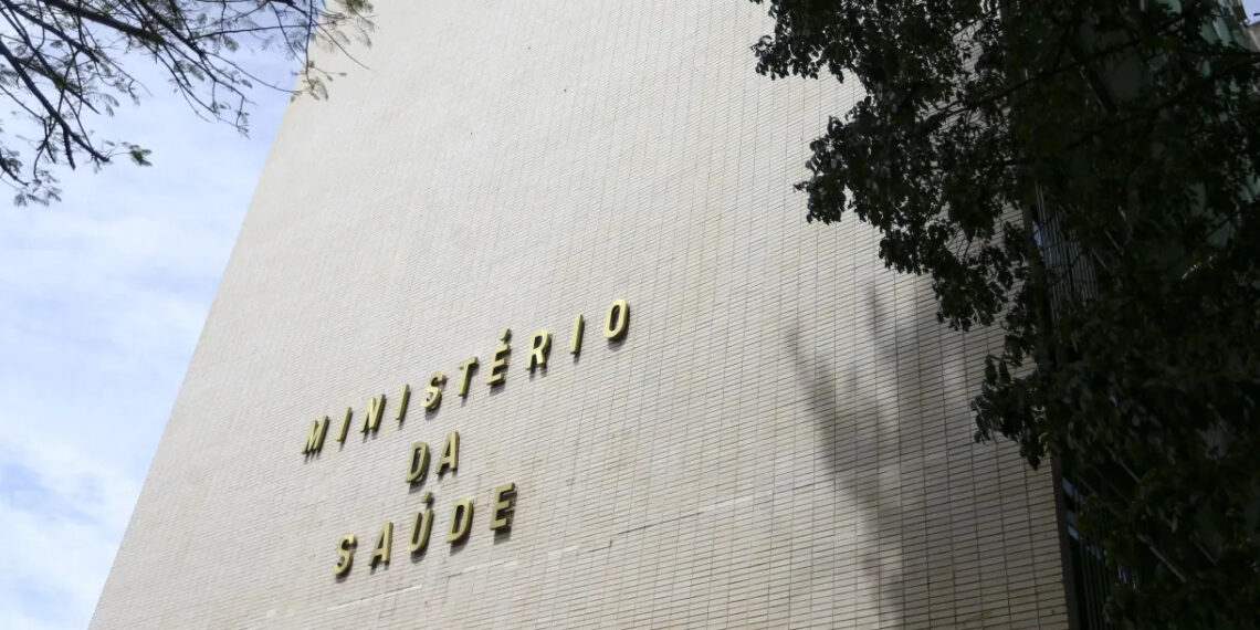 Ministério da Saúde irá retomar 179 obras que estavam paradas no RS