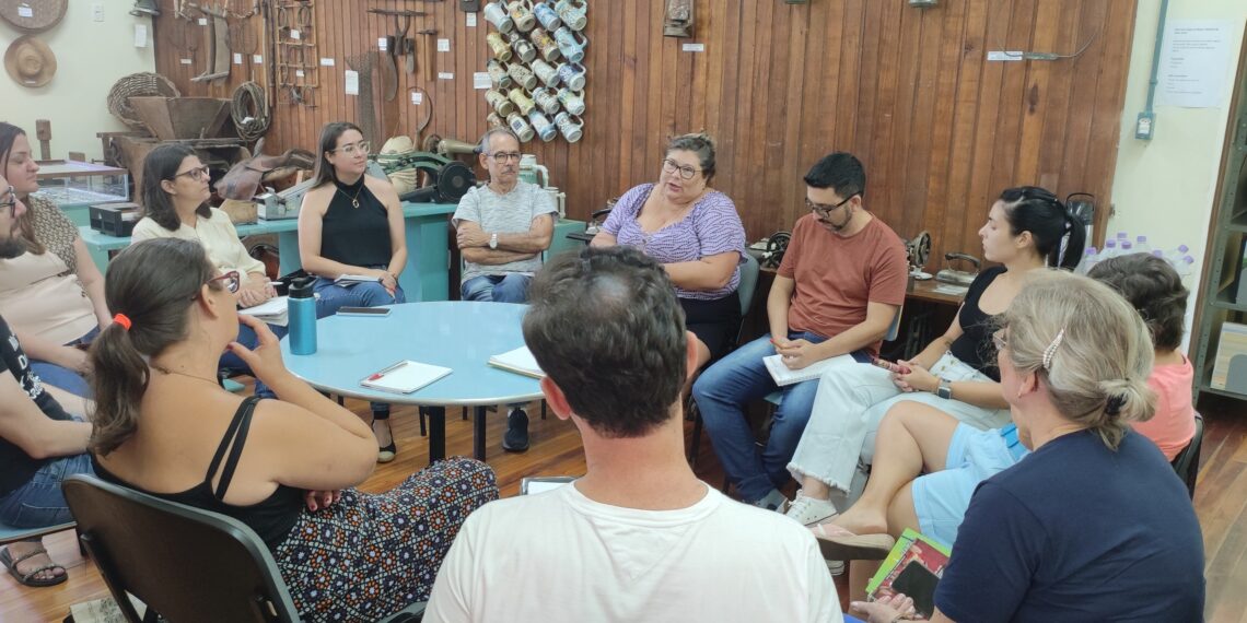 Reunião da Associação Regional de Museus em Nova Hartz