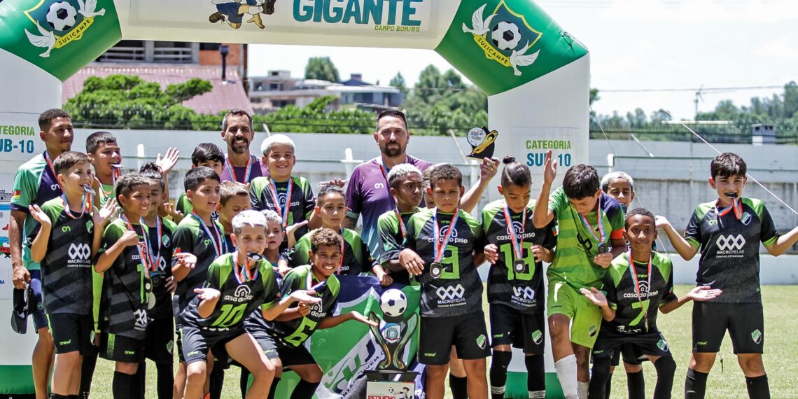 Campo Bom teve dias agitados e campos lotados para disputas de jogos da 5ª Copa Pequeno Gigante