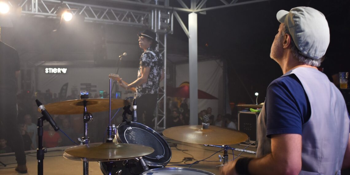 Confira registros do Food Truck Festival e Encontro de Cervejarias Artesanais de Nova Hartz