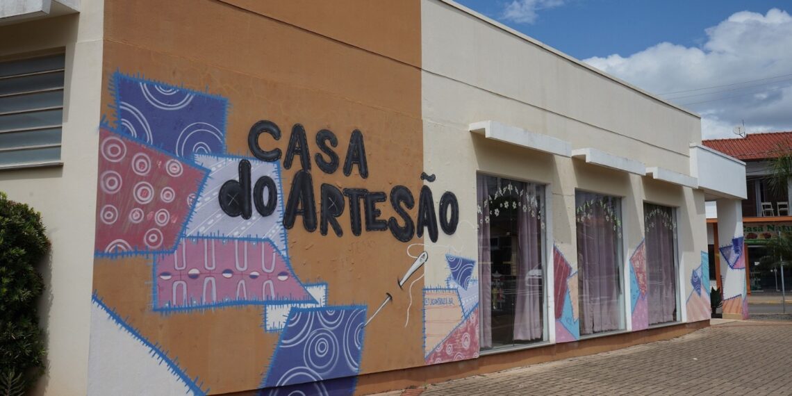 Produtos com descontos especiais para comemorar o Dia do Artesão em Campo Bom