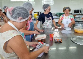 Cemeam Sapiranga realiza curso de Processamento de Frutas em parceria com o Sindicato Rural de Taquara