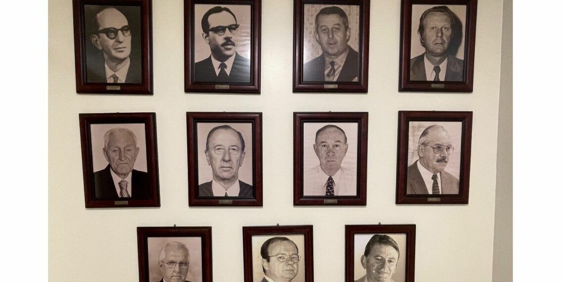 Nomes históricos; conheça a galeria de presidentes do Hospital Sapiranga