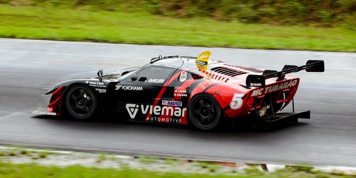 Em Tarumã, MC Tubarão faz a pole position e termina com segundo lugar no Super Turismo RS