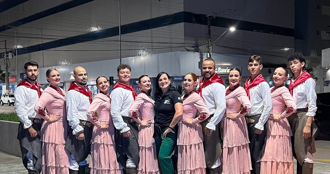 Balé Folclórico Origens representa o RS em festival em Santa Catarina
