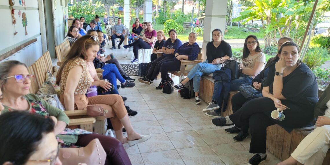 Disseminadores da ecoeducação tiveram dia de troca de experiências em Campo Bom