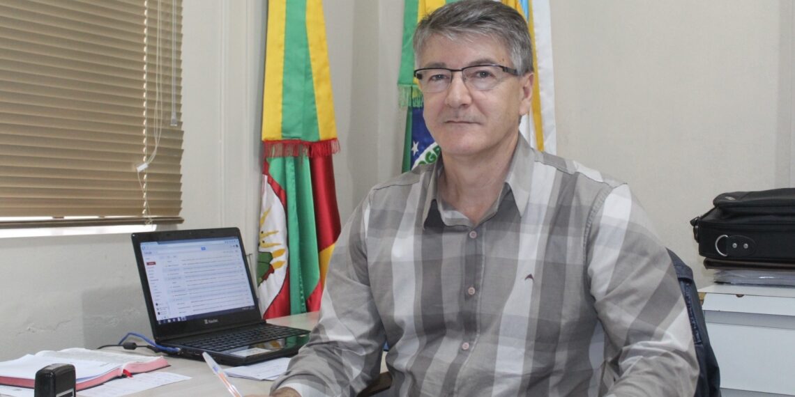 Prazo final para o prefeito Flávio Foss apresentar defesa contra impeachment