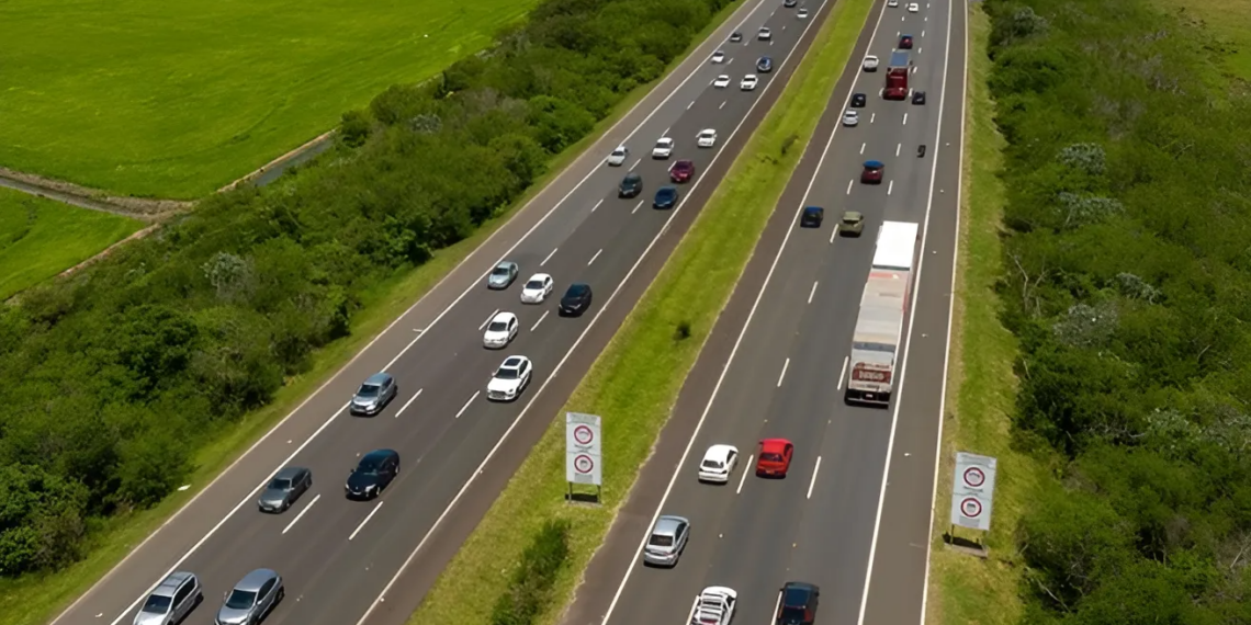 Tráfego intenso marcou retorno do feriado de Páscoa nas rodovias gaúchas