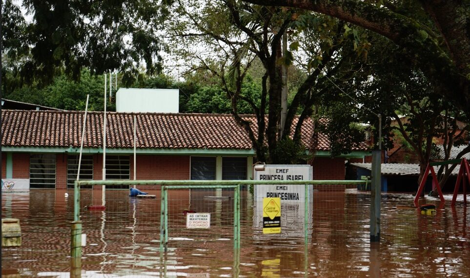 Calendário escolar de Campo Bom é alterado em razão das enchentes