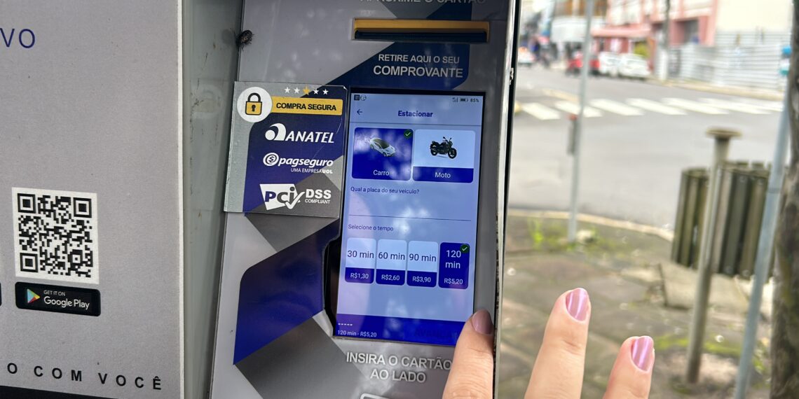 Parquímetros mais modernos garantem praticidade a motoristas em Sapiranga
