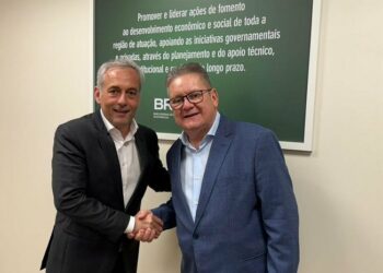 Ex-governador Ranolfo assume a presidência do BRDE