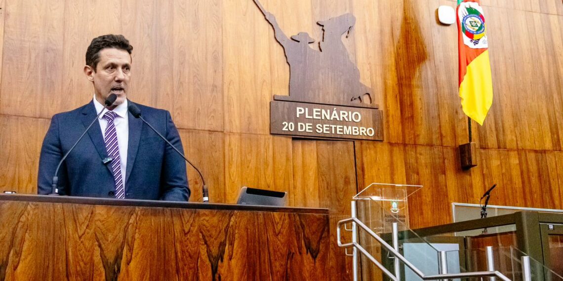 Assembleia aprova projeto do deputado estadual Delegado Zucco em defesa do consumidor