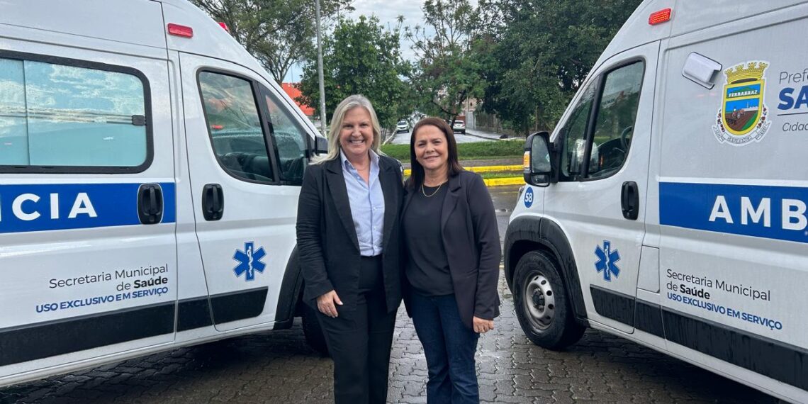 Saúde de Sapiranga recebe duas novas ambulâncias para a frota
