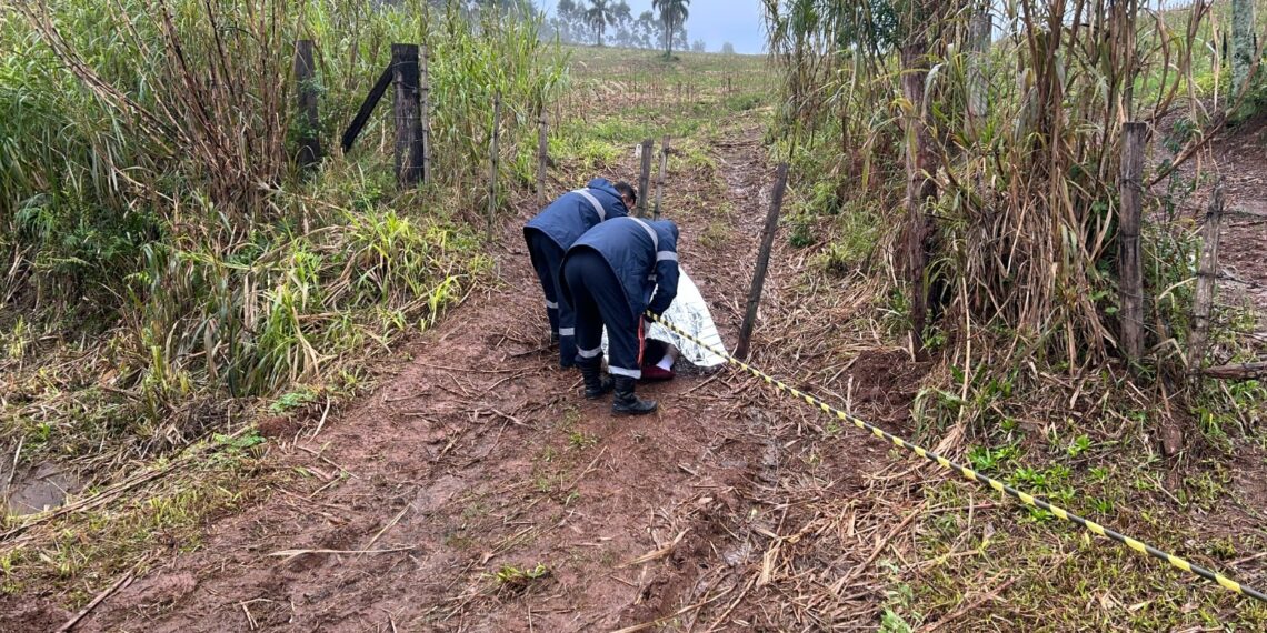 Corpo de mulher é encontrado em Sapiranga; suspeita é de que ela tenha sido morta a tiros