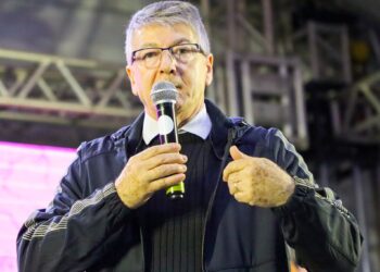 Impeachment de prefeito de Araricá tem prazo final para duas semanas