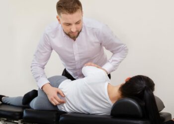 Guia Saúde e Beleza 2024: Dr. William Ev; quiropraxia, massoterapia e nutrição, em Sapiranga