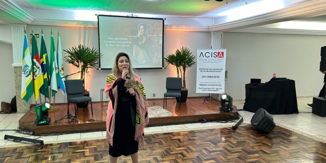 Acisa Sapiranga promove evento com a presença de Marianita Ortaça
