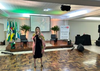 Acisa Sapiranga promove evento com a presença de Marianita Ortaça