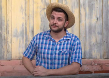 Humorista Badin faz show no Centro de Cultura de Sapiranga nesta quinta-feira